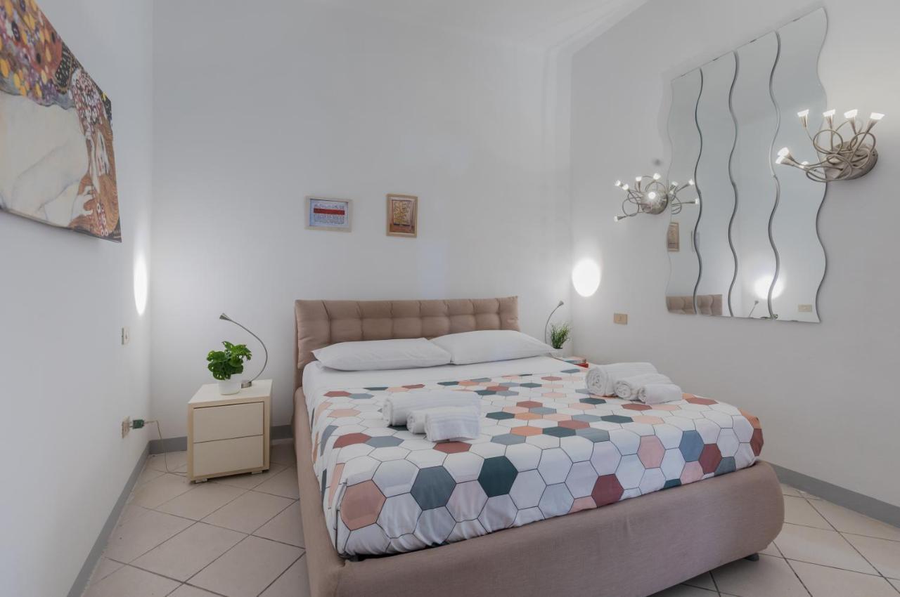 Tuttomondo Central Flat With Private Courtyard Pisa Ngoại thất bức ảnh